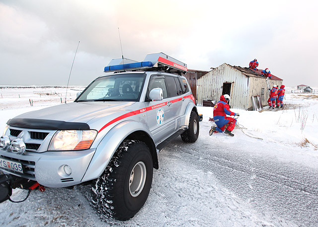 Allar björgunarsveitir að störfum