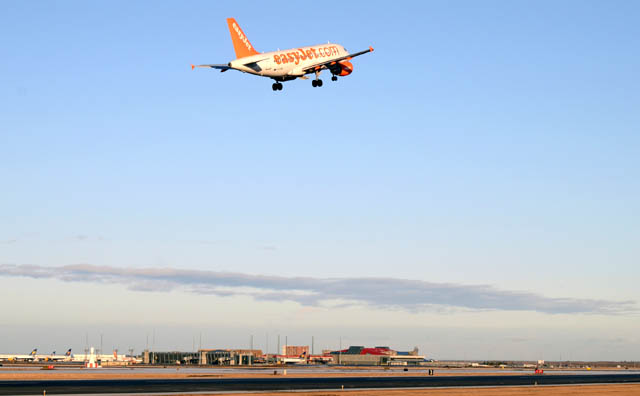 Easy Jet flýgur beint flug til Edinborgar tvisvar í viku