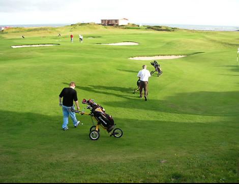 Endurbætur hafnar við nýjan golfskála GG