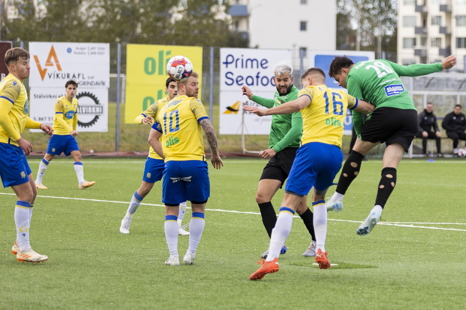 Keflavík í öðru sæti en Njarðvíkingar heltust úr lestinni