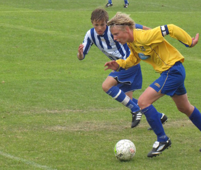 Gunnar skrifar undir hjá Ipswich