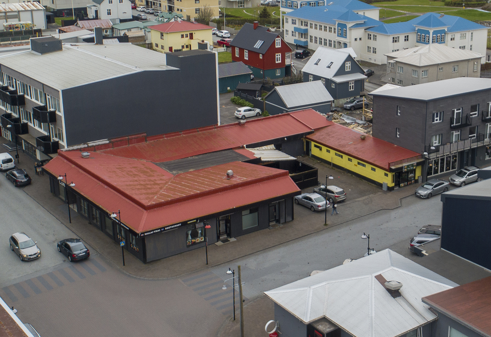 Heilbrigðiseftirlitið lokaði tveimur veitingahúsum að Hafnargötu 30