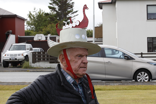 Fegurð og frumleiki hatta á púttvellinum