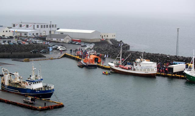 Góð stemmning hjá Húna í Keflavíkurhöfn