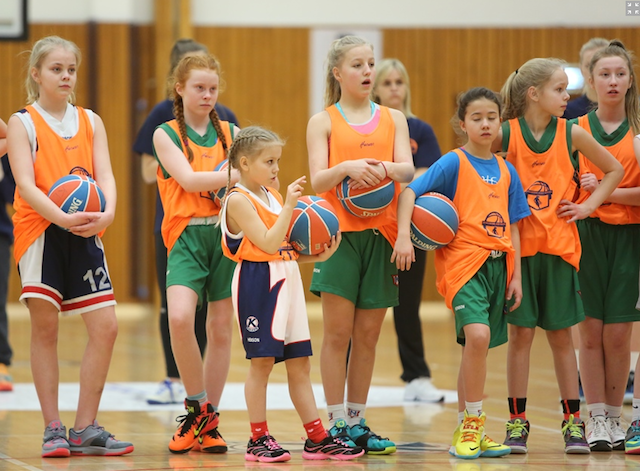 WNBA þjálfarinn alsæl með íslensku stúlkurnar