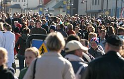 Mun fleiri aðfluttir en brottfluttir