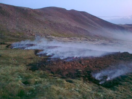 Slökkvlið Grindavíkur berst aftur við gróðurelda