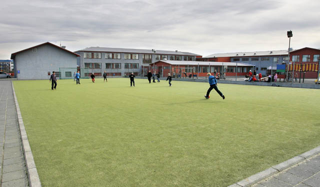 Fyrrum skólastjóri vandar Reykjanesbæ ekki kveðjurnar