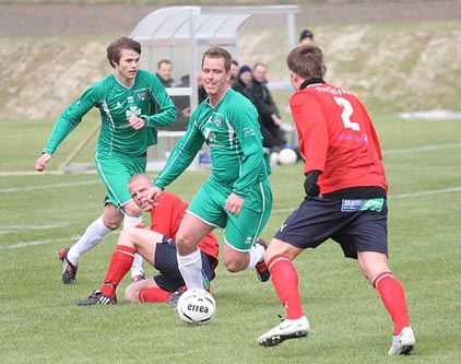 Bikarleikir í Njarðvík og Garði í kvöld