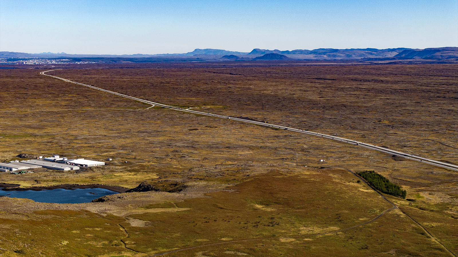 Skoða varnargarða við Reykjanesbraut og Voga