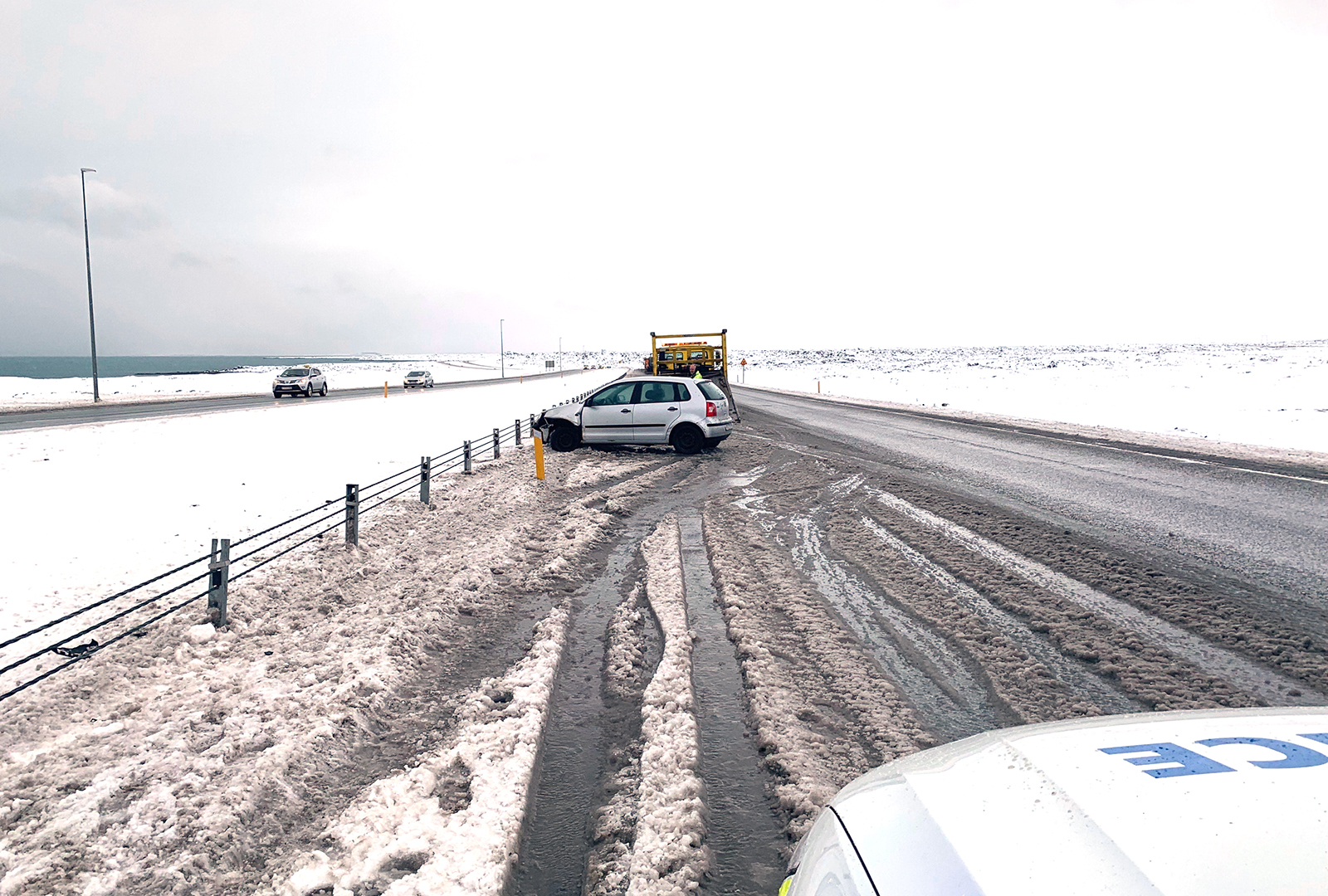 Slæmar aðstæður á Reykjanesbraut