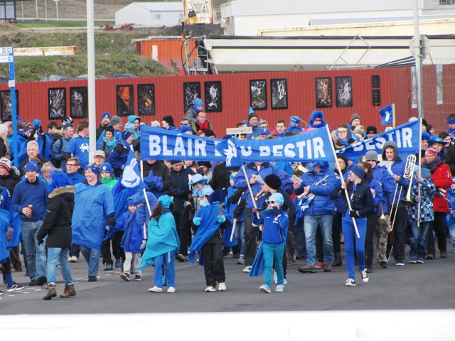 Litadýrð á bryggjuballi