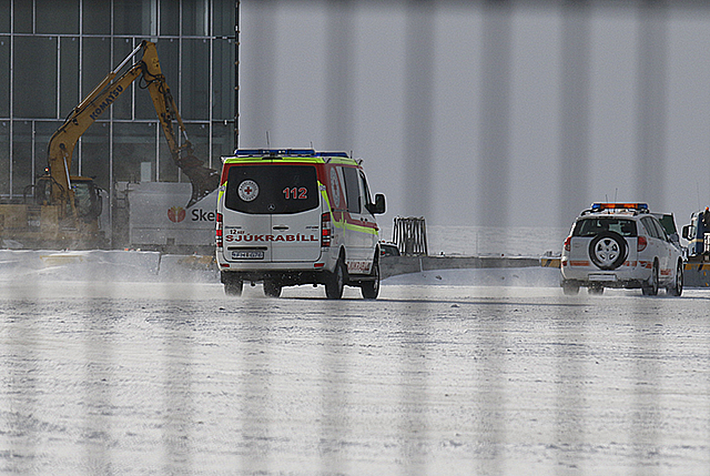 Eldur í flugstöðinni