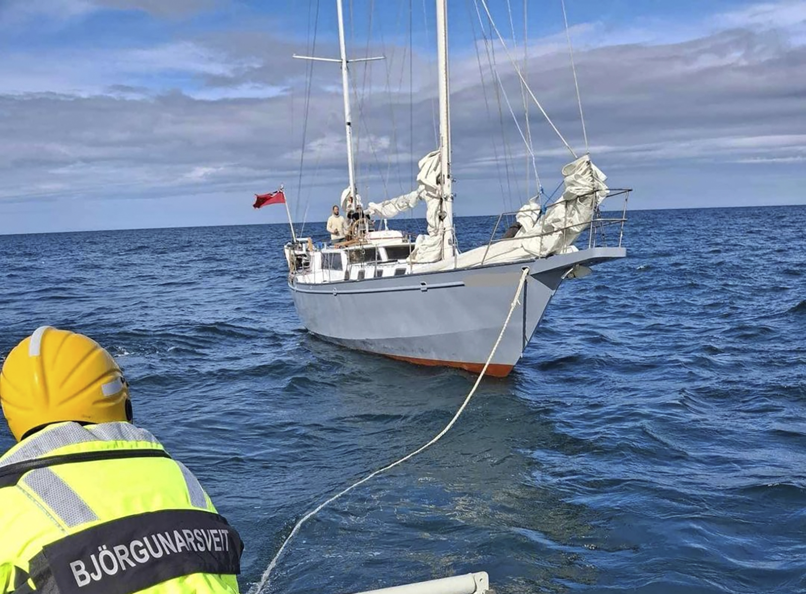 Útkall vegna skútu í vanda út af Garðsskaga