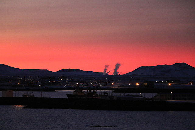 Fallegar morgunmyndir en fjölbreytilegt veðurkort