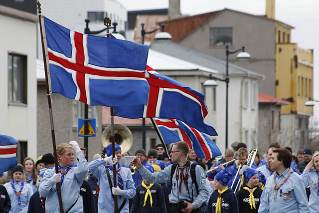 Sumri fagnað í árlegri skrúðgöngu