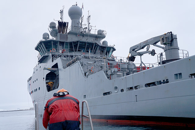 Höfðinglegar móttökur um borð í varðskipinu Þór