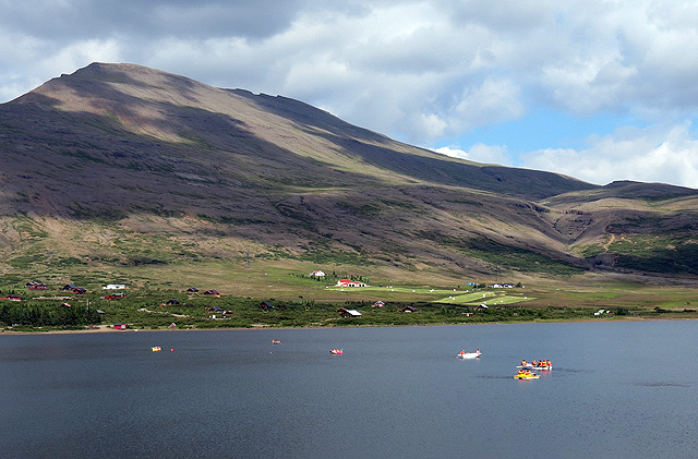 Feðgar á fullri ferð í Vatnaskógi